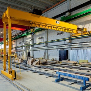 European Semi-Gantry Crane